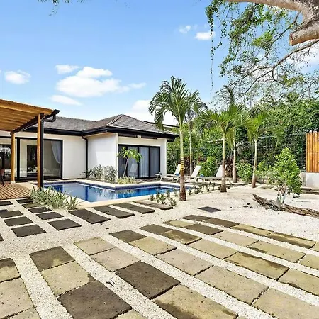 Cu27 New Construction 3Bdrm Home With Prv Pool